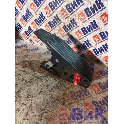 Педаль газа Renault Magnum DXI 2009г электронная (465), 7421111164-5
