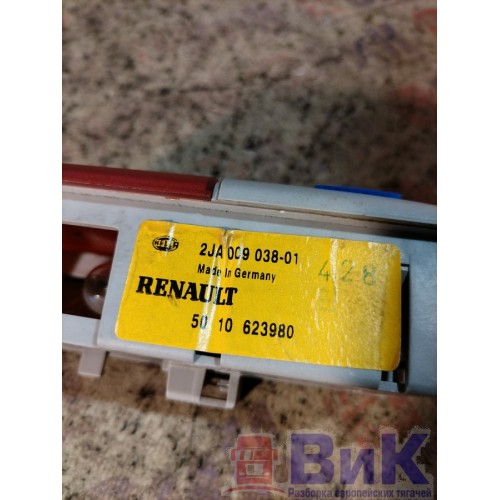 Плафон салона Renault Magnum DXI 2009г (060), -2
