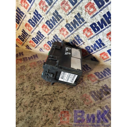 Блок VECU Renault Premium DXI (правый руль) (052), 7421313713-3