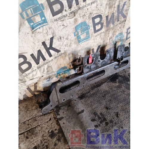 Кронштейн розеток КАМАЗ 65206-Т5 2487313 (557), -2