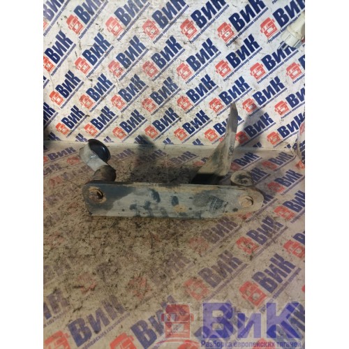 Кронштейн интеркулера КАМАЗ 65206-Т5 2487313 LH (564), -5