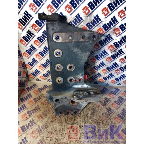 Кронштейн буксировочного крюка Volvo FH 13 628202 RH (802), 20428257-6