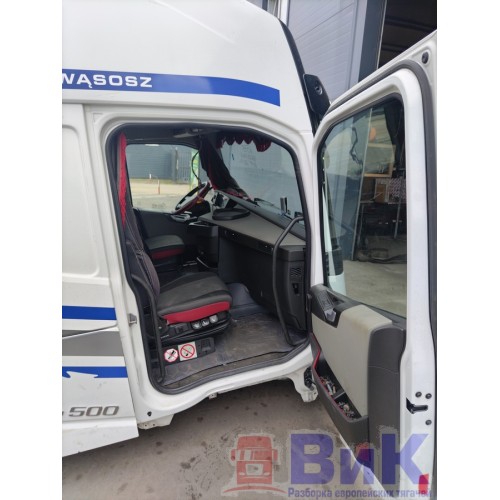 Кабина Volvo FH4 816611 с.к. 2017г. в сборе с ЭБУ (020), -33