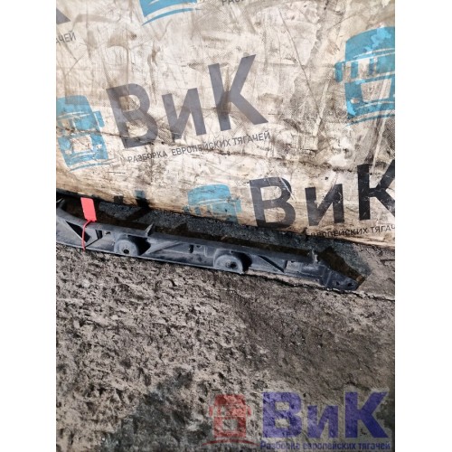 Накладка порога Volvo FH4 816611 LH (994), 82270692-7