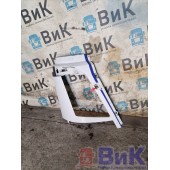 Накладка на фару Volvo FH 4 816611 RH с деф. (094)